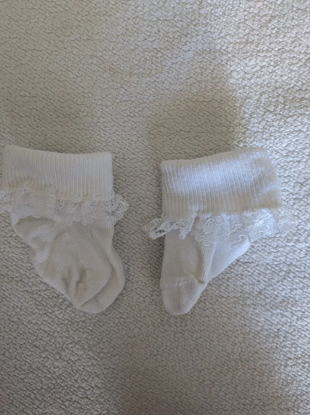 White Baby Socks with Razorback Lace Top